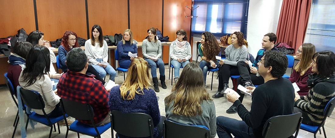 Cada lanzadera está integrada por 20 personas en paro que se reúnen durante cinco meses.
