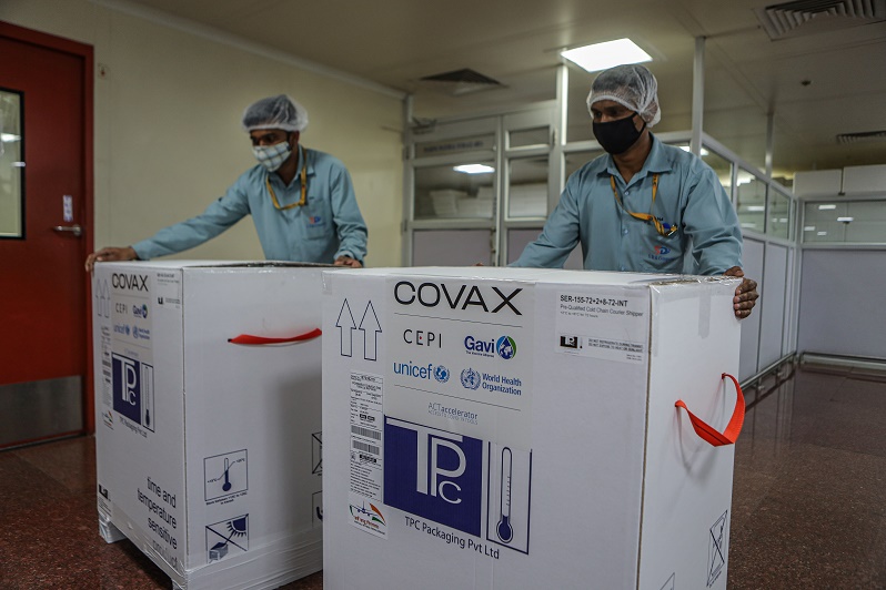 Distribución de vacunas en la India a través de Covax.