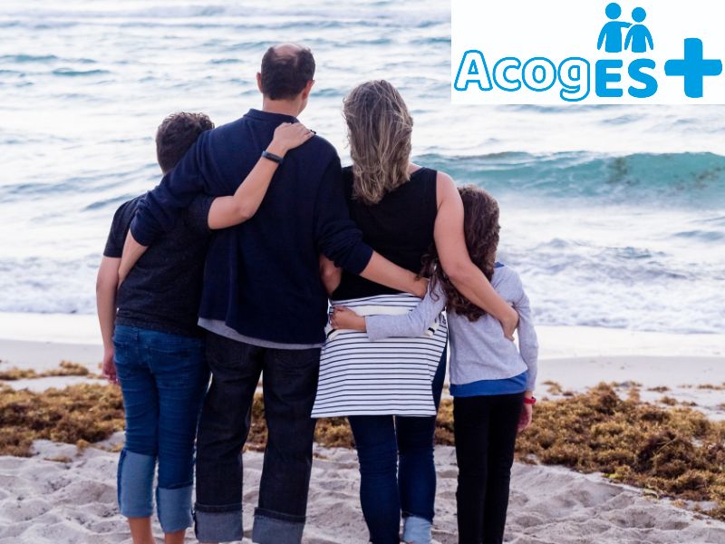 El proyecto AcogES+ impulsa la integración familiar de menores tutelados.