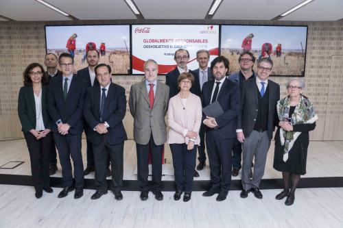 Participantes en  la jornada 'Globalmente responsables. ODS#Objetivo 6: Cada gota cuenta'.