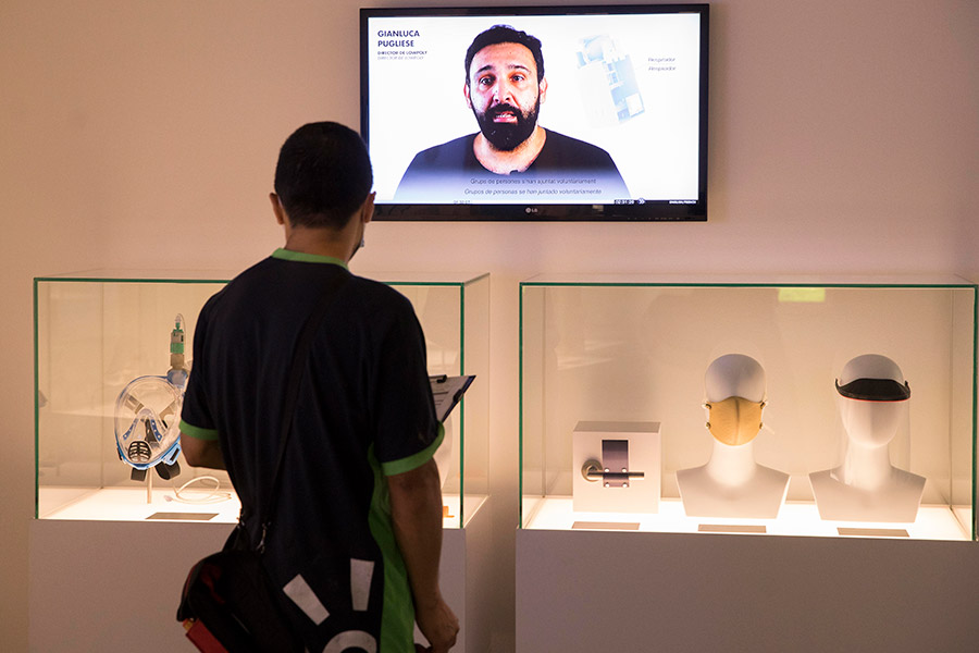 La muestra está compuesta por más de 200 piezas impresas en 3D.