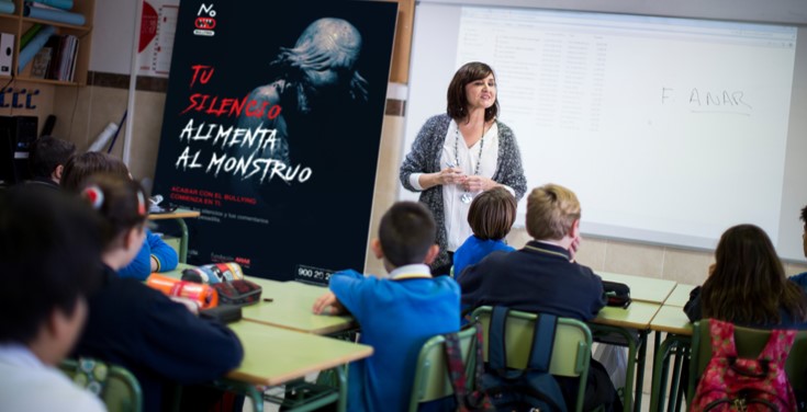 Fundación Mutua Madrileña y Fundación ANAR desarrollan acciones para la prevención del bullying en centros educativos. 