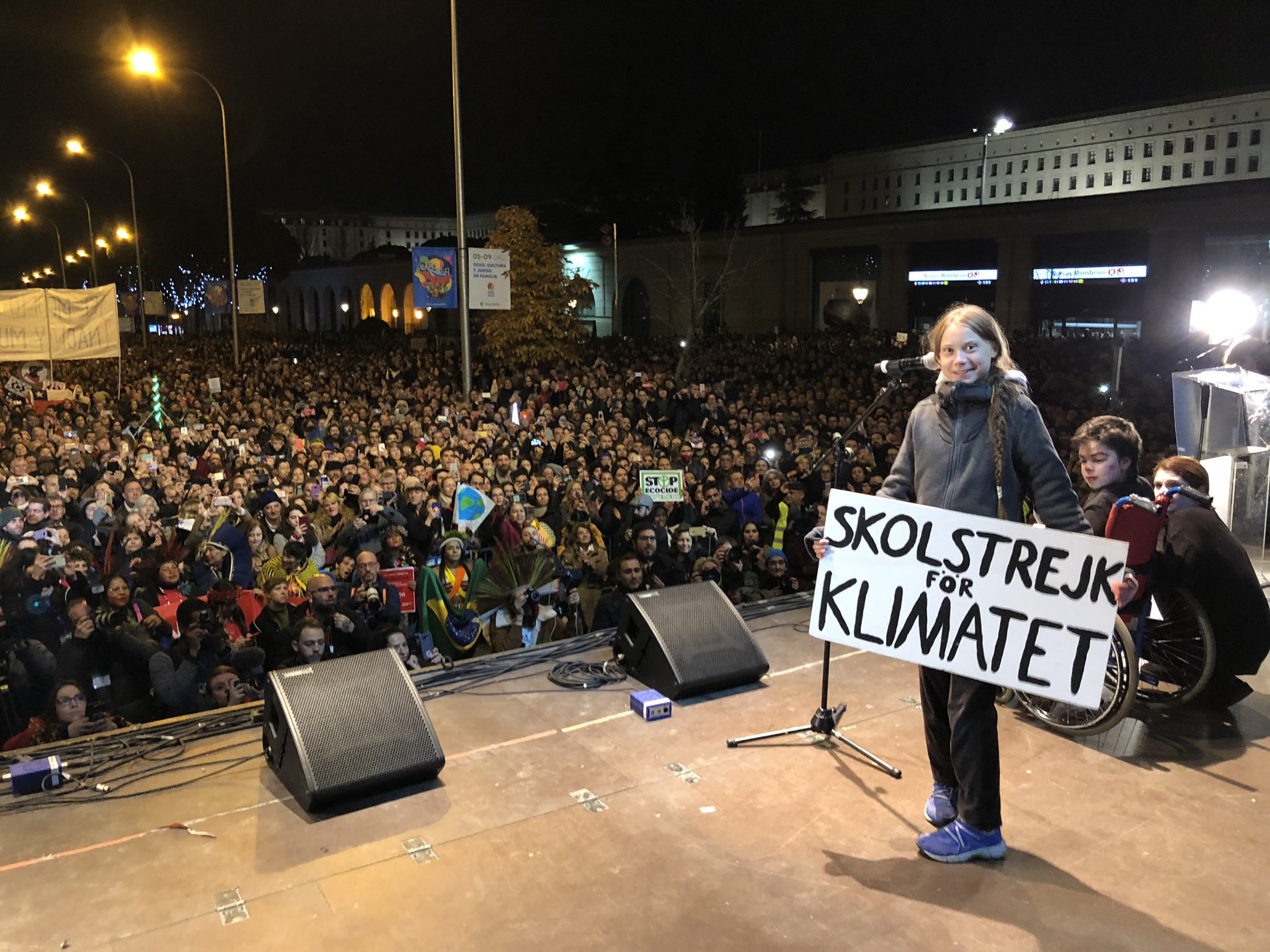 La activista sueca en la marcha de Madrid. Foto: Twitter Greta Thunberg.