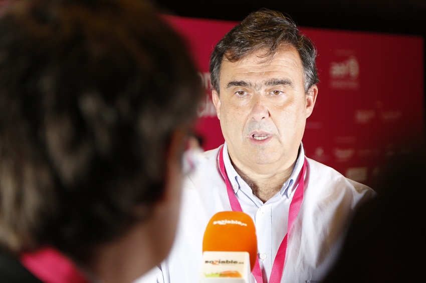 José María Vera, durante la entrevista con Soziable.es