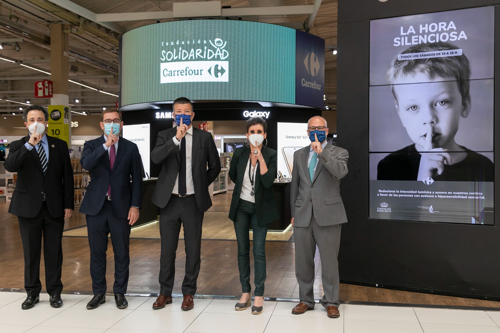 Acto de presentación de La Hora Silenciosa en los centros Carrefour España