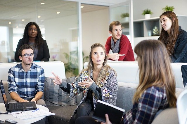 Uno de los principales problemas de los jóvenes en la actualidad es el empleo
