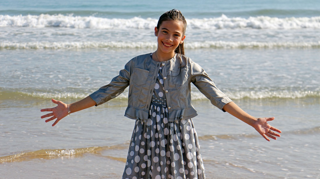 Melani, representante española en Eurovisión Junior, en el videoclip de 'Marte' (Foto: RTVE)