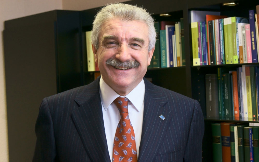 Miguel Ángel Cabra de Luna, secretario general de la PMP.