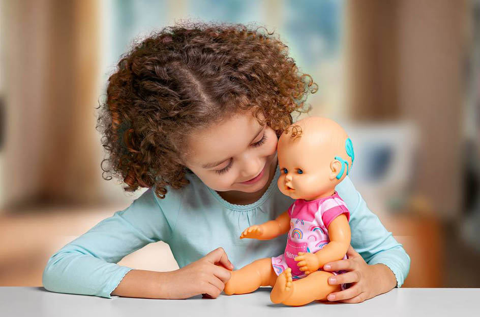 El objetivo es que, a través del juego, todos los niños se sientan representados con juguetes que reflejen sus rasgos.