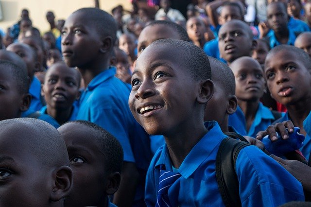 258 millones de menores en todo el mundo ya estaban fuera de la escuela antes de la pandemia
