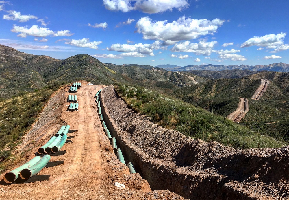 Construcción del Gasoducto Samalayuca (México).