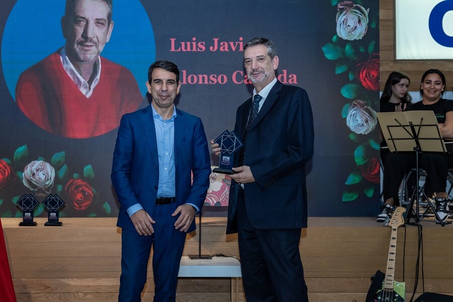  Luis Javier Alonso Calzada, activista que lleva más de 30 años luchando por los derechos de las personas con discapacidad.