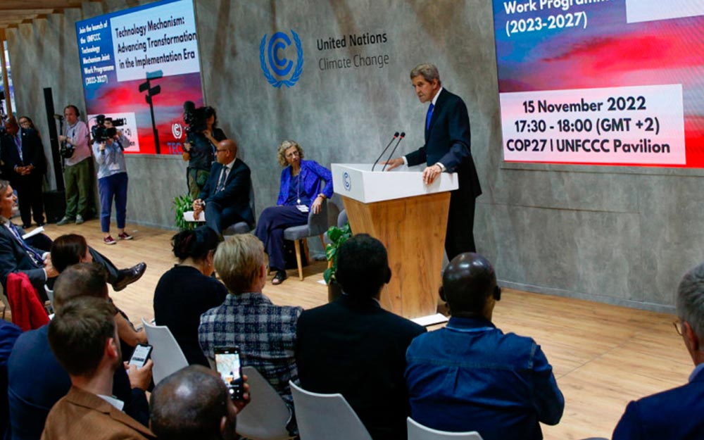 John Kerry durante una conferencia de prensa ofrecida en la COP27. Foto: Kiara Worth / UN Climate Change.