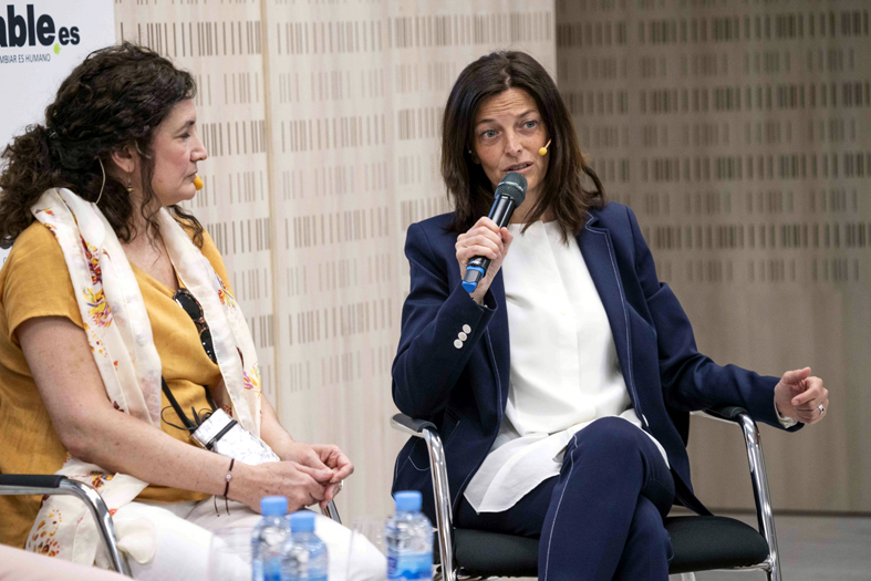 Paloma García y Silvia Pérez.