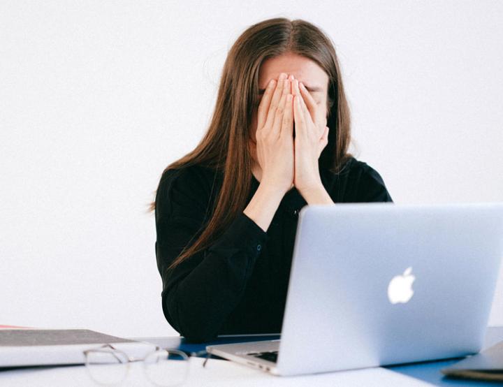 El 54% de los profesionales españoles muestra ansiedad laboral.
