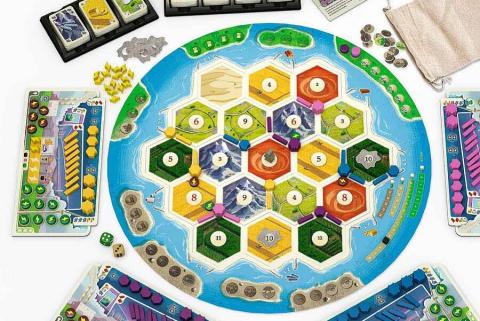CATAN Energías aborda la electricidad renovable como recurso protagonista para evitar el cambio climático.