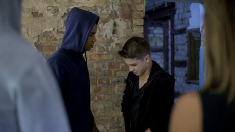 Las estadísticas revelan que los niños, niñas y adolescentes sufren actos de violencia en todas las etapas de su infancia y en diversos entornos.