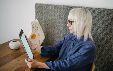 Entre septiembre de 2022 y julio de 2023, serán más de 700 personas mayores las beneficiarias del proyecto.