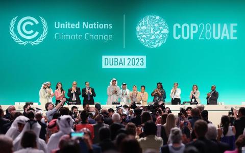 Plenario de clausura de la COP28. | Foto: ONU/Kiara Worth.