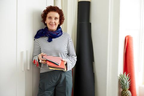 La inventora española Carmen Hinojosa en su estudio.