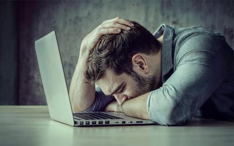 El 28% de los problemas de salud mental de la población ocupada en España está relacionado directamente con el trabajo.