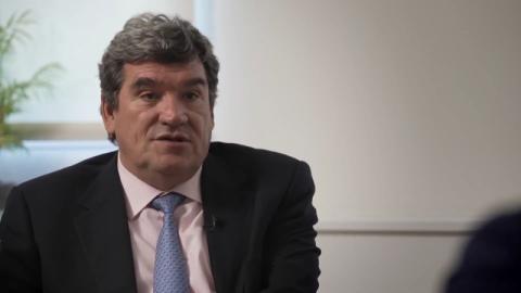 José Luis Escrivá, durante la entrevista en el V Encuentro de Economía Senior.