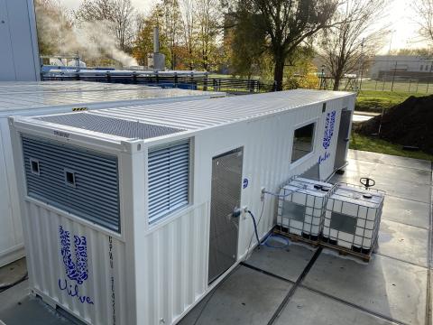 La fábrica itinerante habilitada en un contenedor.