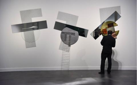 La muestra propone aprovechar esta época de cambios para relacionarnos de otra forma con el mundo y los demás