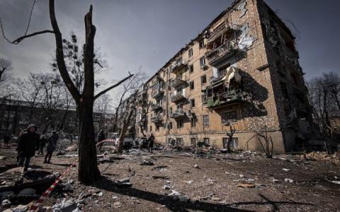 En Siria, más de 500.000 personas se han visto obligadas a abandonar sus hogares a causa de los terremotos.