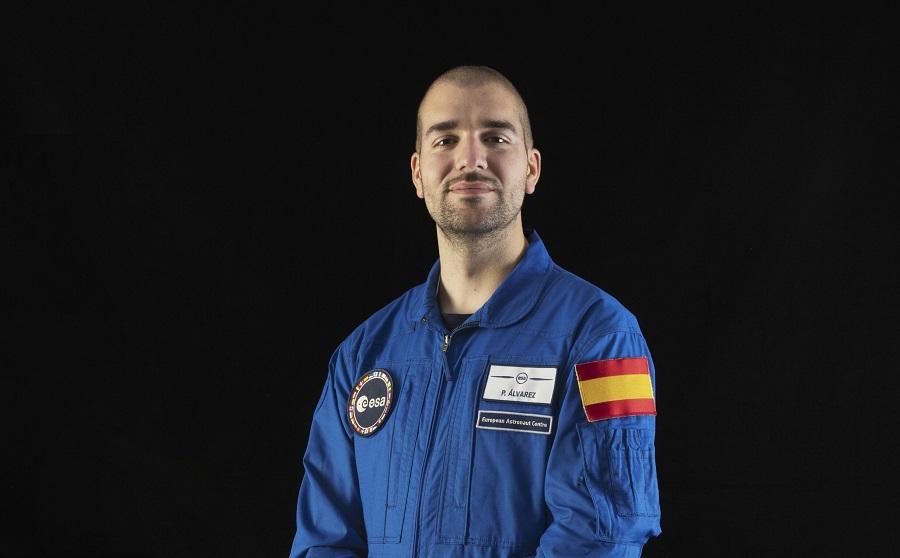 El astronauta español apuesta por viajar al espacio dañando el entorno lo menos posible. El astronauta español apuesta por viajar al espacio dañando el entorno lo menos posible.