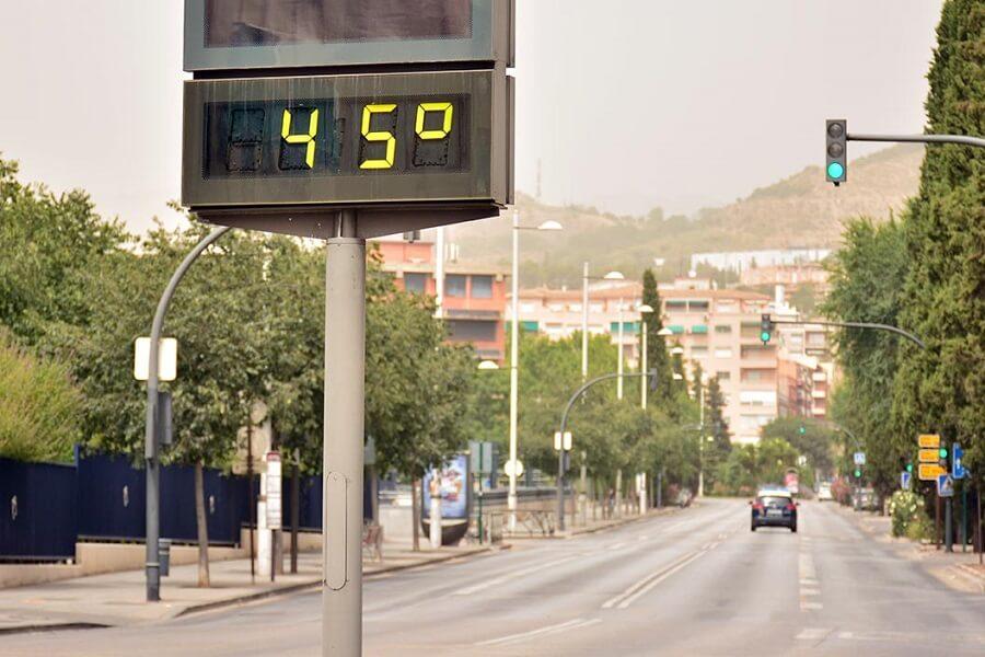 El mes de agosto tuvo carácter extremadamente cálido en amplias zonas del interior de la península. El mes de agosto tuvo carácter extremadamente cálido en amplias zonas del interior de la península.