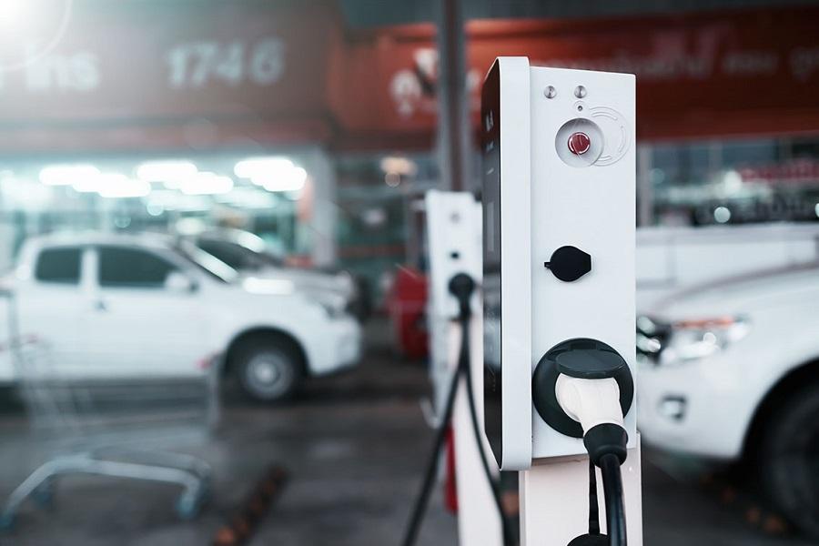 Las medidas más efectivas para reducir las emisiones implican una combinación de transporte público atractivo, opciones de movilidad compartida y restricciones de acceso. Las medidas más efectivas para reducir las emisiones implican una combinación de transporte público atractivo, opciones de movilidad compartida y restricciones de acceso.