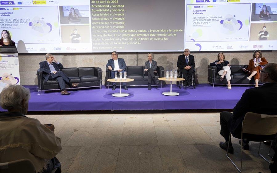 La accesibilidad del entorno construido es fundamental para garantizar la inclusión de las personas con discapacidad. La accesibilidad del entorno construido es fundamental para garantizar la inclusión de las personas con discapacidad.