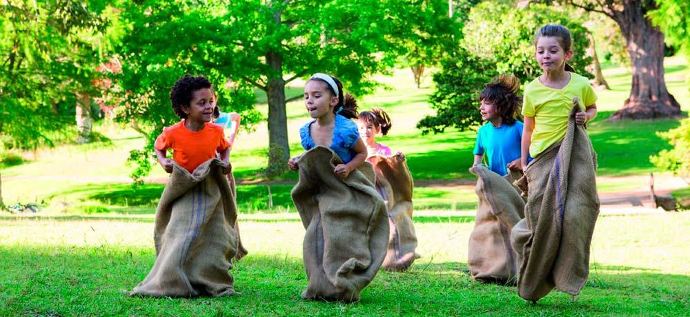 Cerca de 50.000 niños y niñas están tutelados por las administraciones públicas en nuestro país..