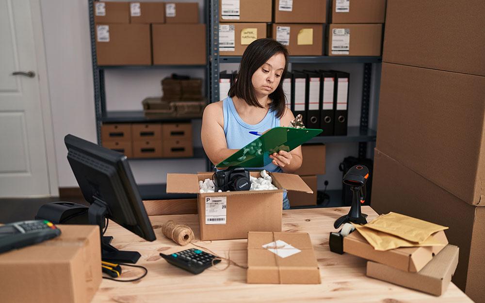 El 80% de las personas ocupadas con discapacidad trabajan en el sector servicios.