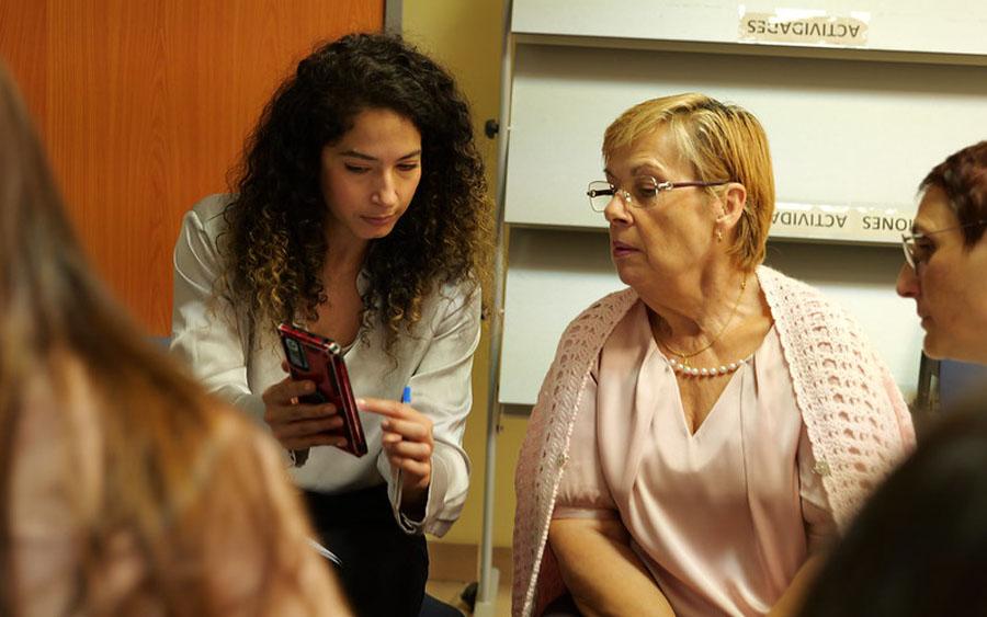 El 30% de la población española no tiene todavía competencias digitales básicas. El 30% de la población española no tiene todavía competencias digitales básicas.