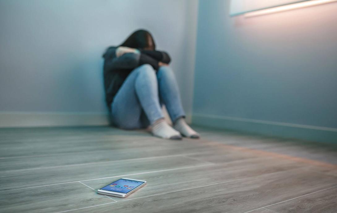 El 19,68% de los adolescentes con alta adicción a internet sufren ciberacoso. El 19,68% de los adolescentes con alta adicción a internet sufren ciberacoso.