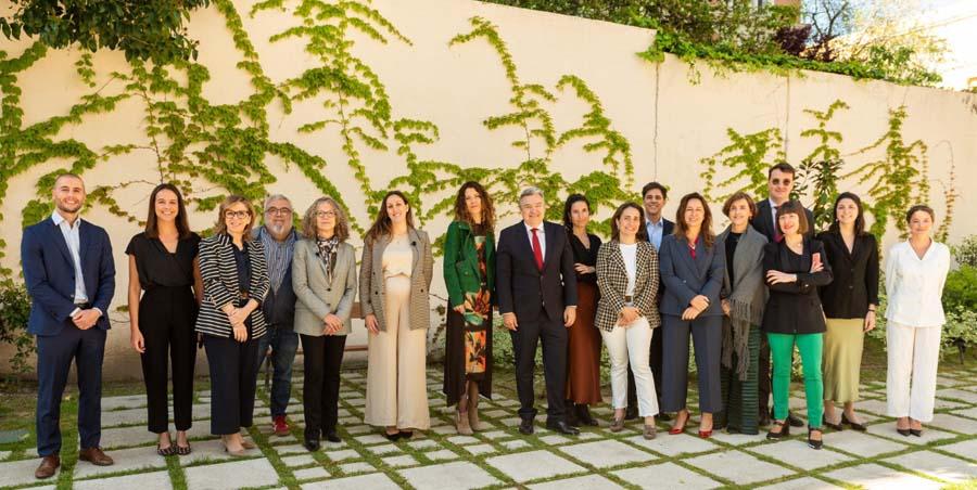 Más de 20 empresas y organizaciones participan en la iniciativa ‘Sostenibilidad en el Sector Salud’ de Forética. Más de 20 empresas y organizaciones participan en la iniciativa ‘Sostenibilidad en el Sector Salud’ de Forética.