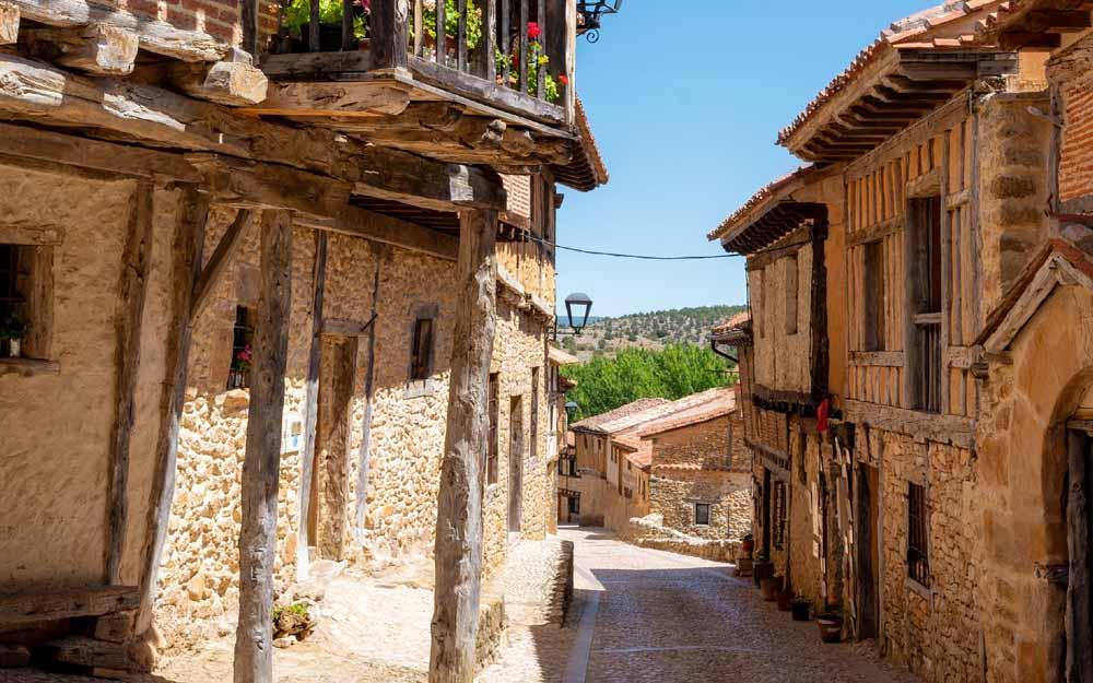 Las personas mayores de 65 años conforman el perfil preponderante en las zonas despobladas