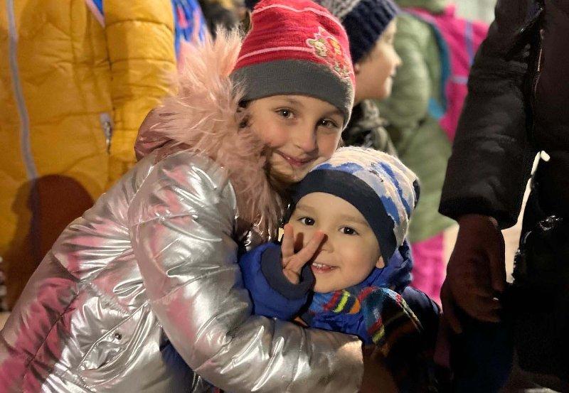 La guía quiere favorecer el bienestar emocional de niños y niñas refugiados.