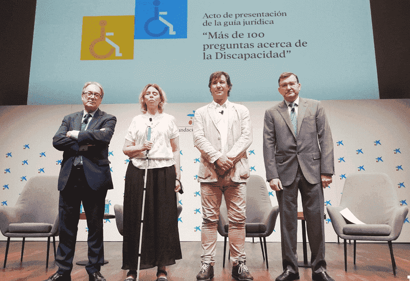La guía está editada en formato PDF y es de acceso gratuito y descargable a través de un código QR.