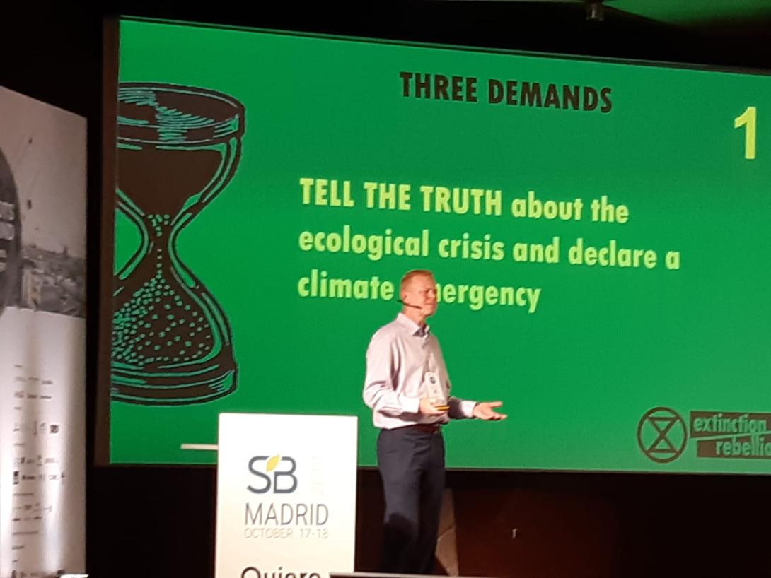Ponencia de Andrew Medhrust, de Extinction Rebellion UK, este jueves en la capital.